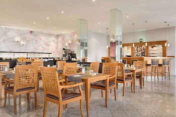 Ramada by Wyndham Muenchen Airport fotoğrafı
