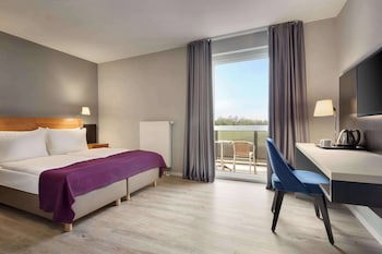 Ramada by Wyndham Muenchen Airport galeri fotoğrafı