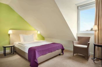 Ramada by Wyndham Muenchen Airport galeri fotoğrafı