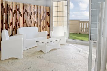 Elba Motril Beach & Business Resort