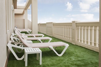Elba Motril Beach & Business Resort
