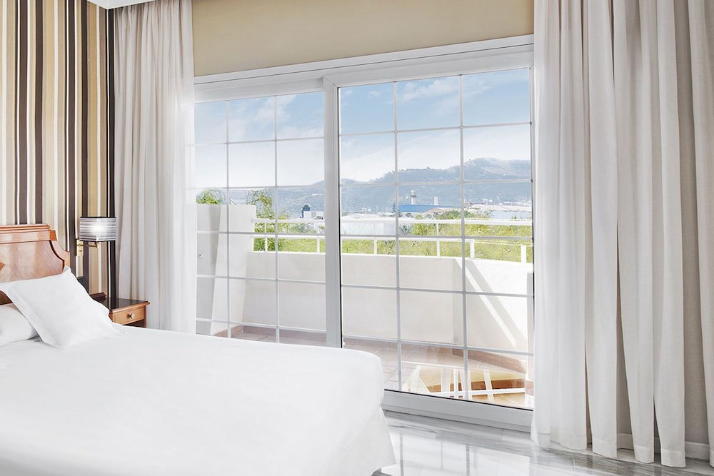 Elba Motril Beach & Business Resort