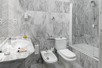 Elba Motril Beach & Business Resort