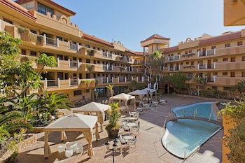 Elba Castillo San Jorge & Antigua Suite Hotel