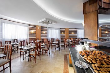Elba Lucia Sport & Suite Hotel