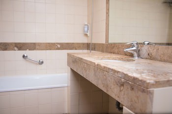 B&B Hotel Sado Setubal