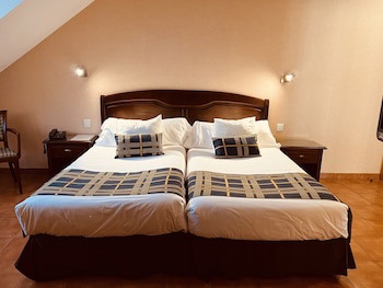 Hospedium Hotel Los Lanceros