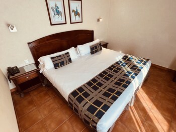 Hospedium Hotel Los Lanceros