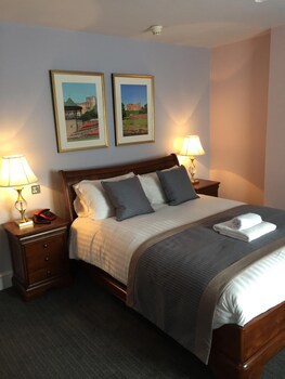 The Castle Hotel Tamworth