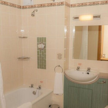 Little Haven Hotel