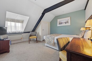 Sleeping Bear Hotel Dorchester