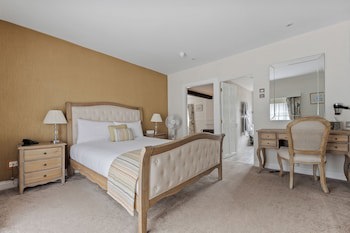 Sleeping Bear Hotel Dorchester