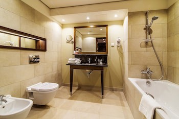 Airport Hotel Okecie