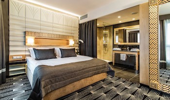 Airport Hotel Okecie