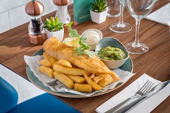 Courtyard By Marriott Glasgow Airport