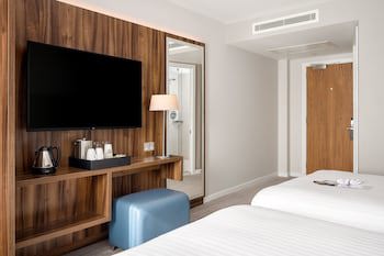 Courtyard By Marriott Glasgow Airport