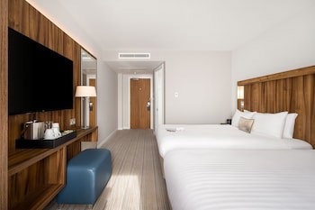 Courtyard By Marriott Glasgow Airport