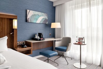 Courtyard By Marriott Glasgow Airport