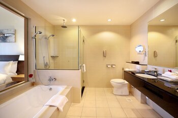 Holiday Inn Melaka, An Ihg Hotel