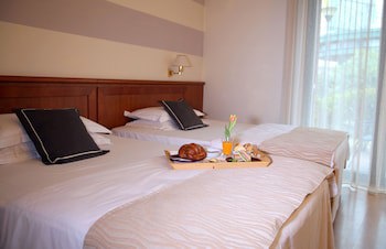 Phi Hotel Emilia fotoğrafı