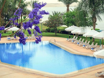 Mercure Ismailia Forsan Island Hotel