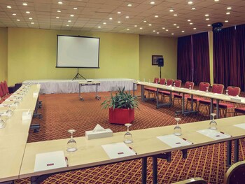 Mercure Ismailia Forsan Island Hotel