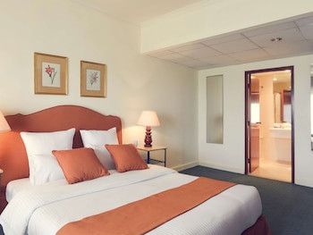 Mercure Ismailia Forsan Island Hotel