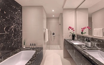 Carlton Hotel Singapore