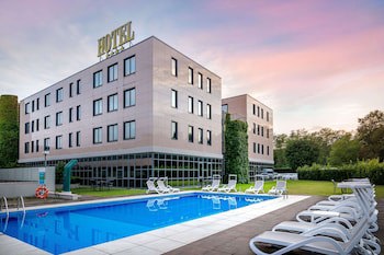 Best Western Hotel Cavalieri Della Corona