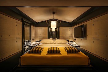 Duxton Reserve Singapore, Autograph Collection