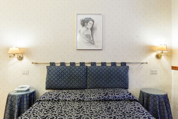 Hotel Paris galeri fotoğrafı