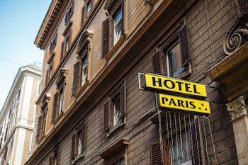 Hotel Paris fotoğrafı