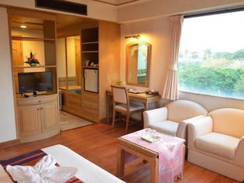 Bossotel Chiang Mai