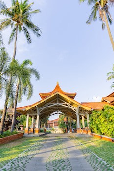 Bali Garden Beach Resort