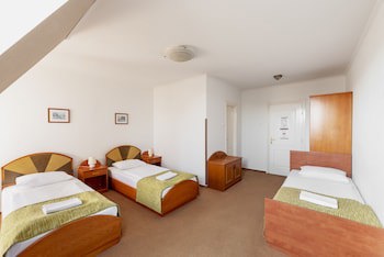 Baross City Hotel