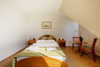 Baross City Hotel