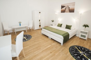 Baross City Hotel
