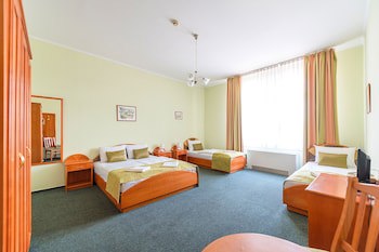 Baross City Hotel