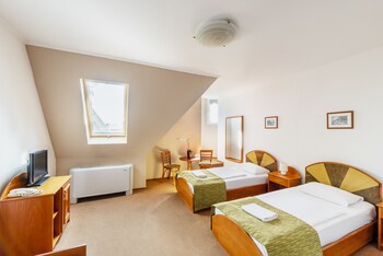 Baross City Hotel