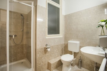 Baross City Hotel