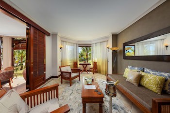 Dinarobin Beachcomber Golf Resort & Spa