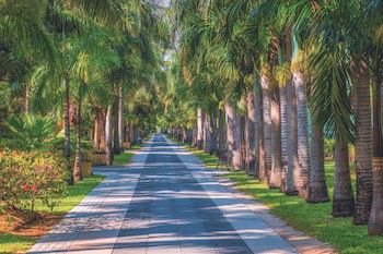 Dinarobin Beachcomber Golf Resort & Spa