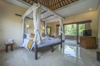 Cendana Resort & Spa