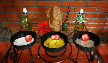 Cendana Resort & Spa
