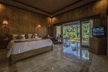Cendana Resort & Spa