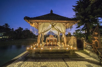 Cendana Resort & Spa