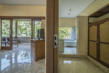 Cendana Resort & Spa