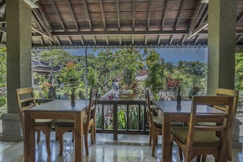 Cendana Resort & Spa