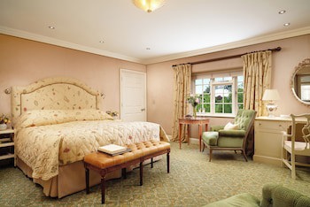 Summer Lodge Country House Hotel