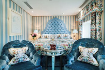 Summer Lodge Country House Hotel
